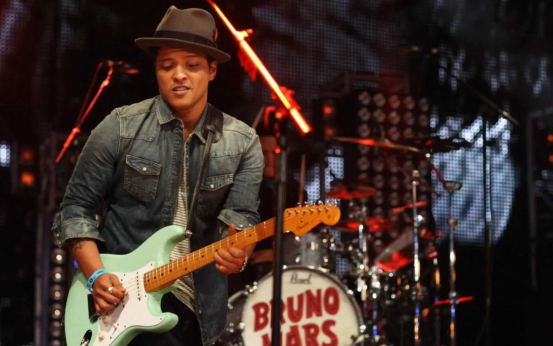 Bruno Mars